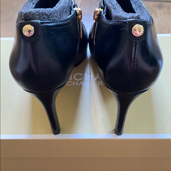 Michael Kors heels - Picture 5 of 9